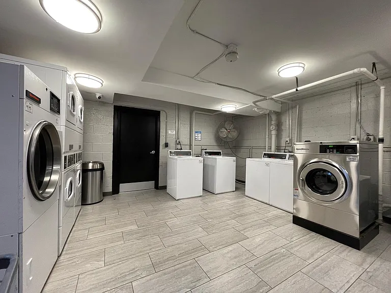 95 E Wayne Ave #309 — Photo 22