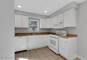 1429 Lakewood Rd — Photo 19