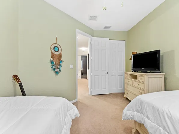 1282 Beacon Circle, Wellington, FL 33414