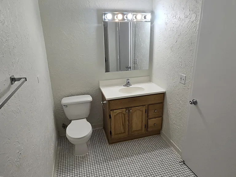 4110 Rahn Rd #101B — Photo 21