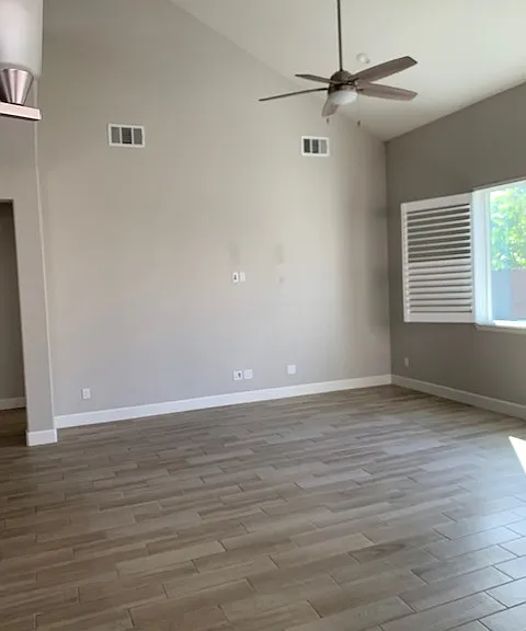 1578 Harry Lorenzo Ave — Photo 5