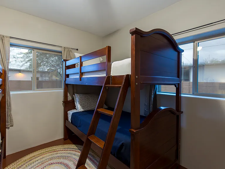 3816 E Lee St — Photo 19