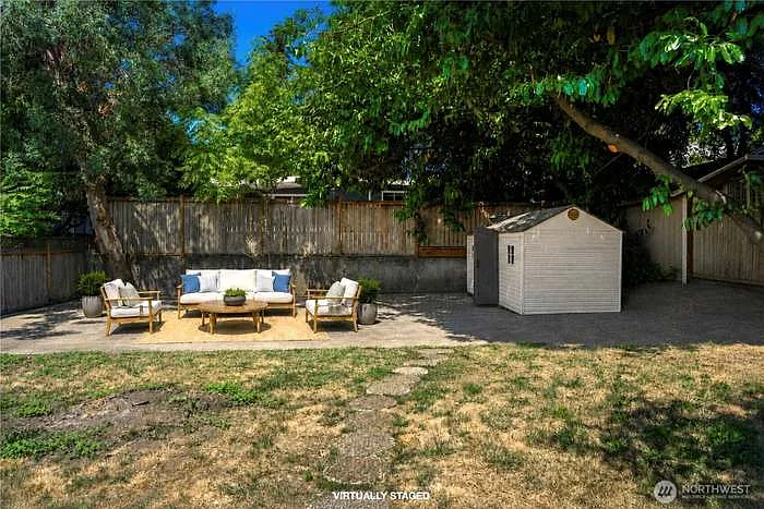 S Myrtle St — Photo 16