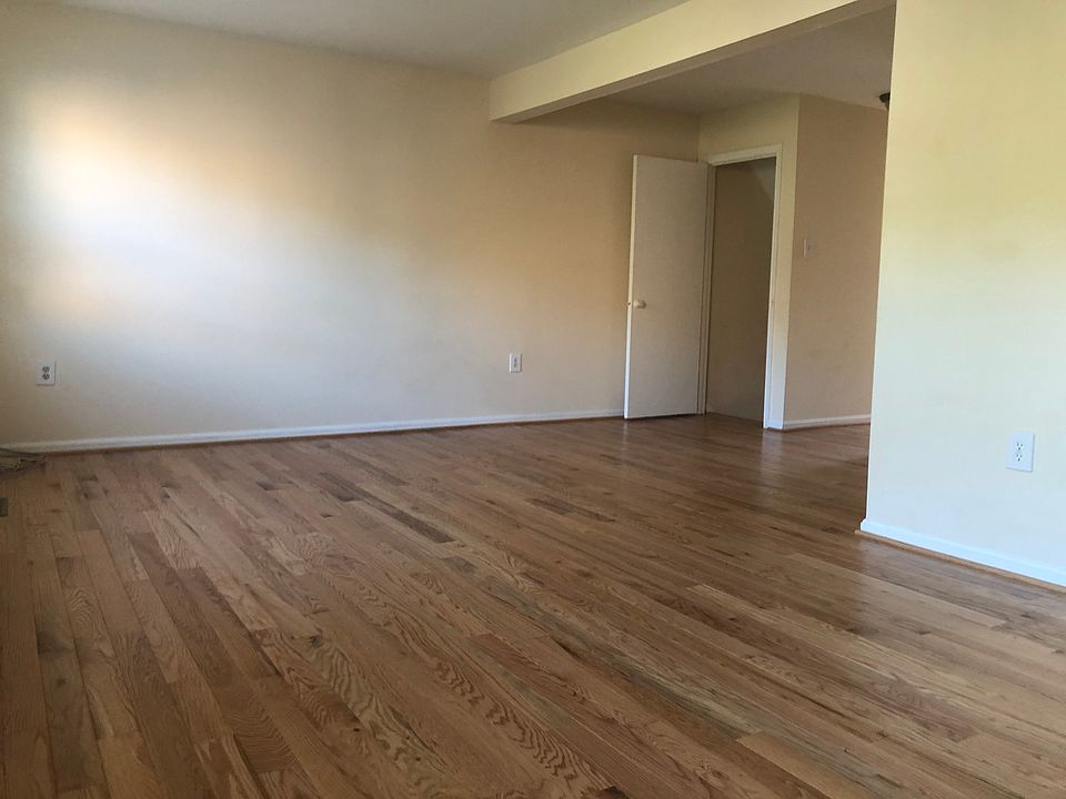 Dinning Room + Living Room