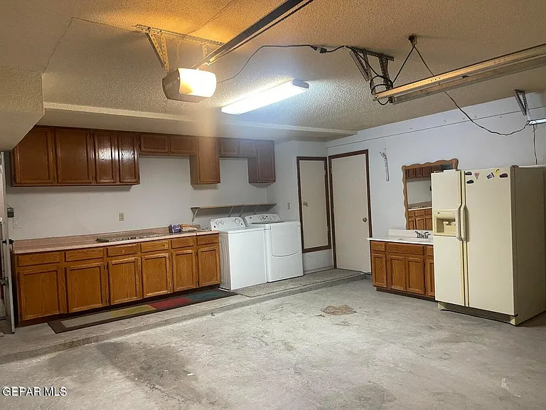 808 Merriman Dr — Photo 25