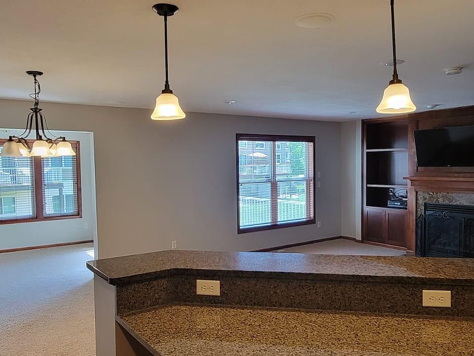 1st image of 15231 Stonewood Ter