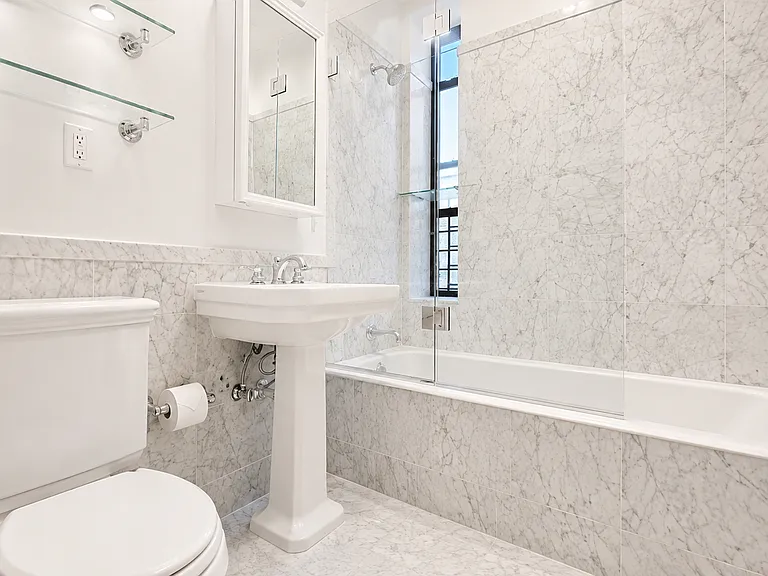 310 W 97th St #72 — Photo 15