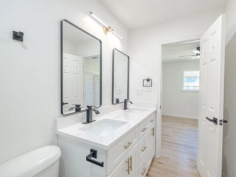 3538 Cork Dr — Photo 31