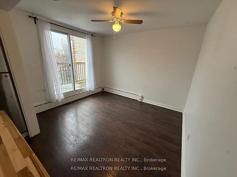 331 Oakwood Ave #2 — Photo 6