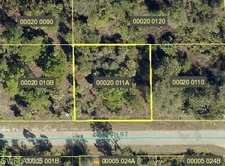 405 E 17th St, Lehigh Acres, FL 33972