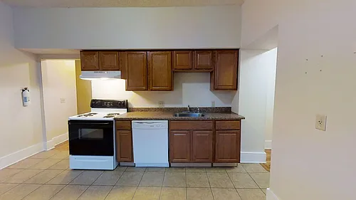 45 1/2 Euclid Ave Photo 1