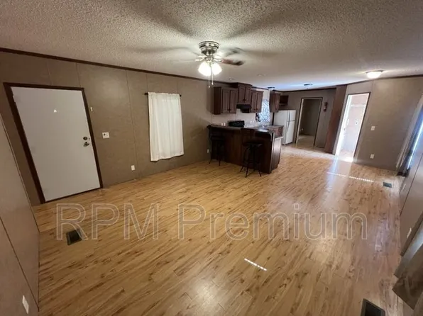 5510 Lavey Ln, Baker, LA