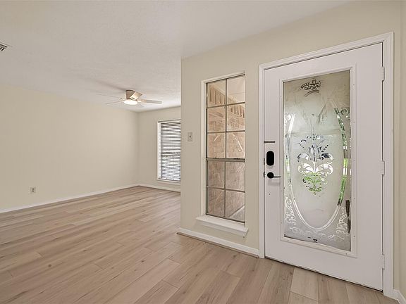 5th image of 1404 Osborne Dr