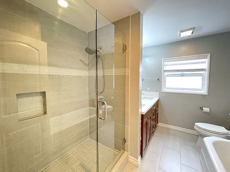 716 W Upas St — Photo 20