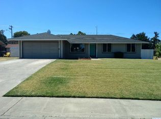 1608 S Olympia Pl, Kennewick, WA 99337