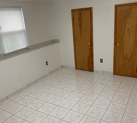 3rd image of 7 Christine St Floor 1