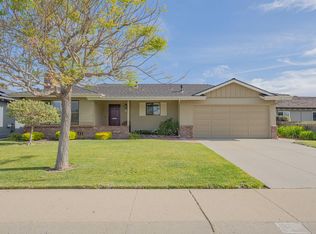 16 Del Rey Cir, Salinas, CA 93901