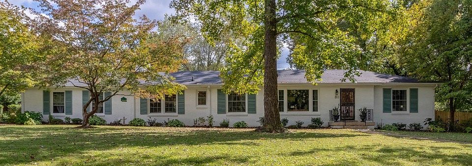 1st image of 30 Lacy Ln