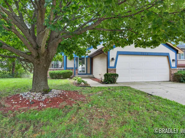 2638 Brier Creek St SE, Kentwood, MI 49508