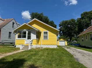 4143 N 39th St, Omaha, NE 68111