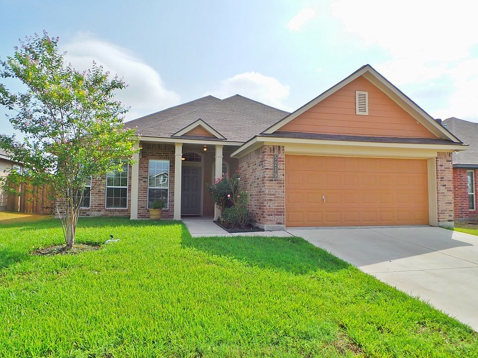 1st image of 5219 Sagewood Dr
