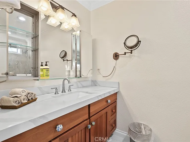 25235 Cinnamon Rd — Photo 45