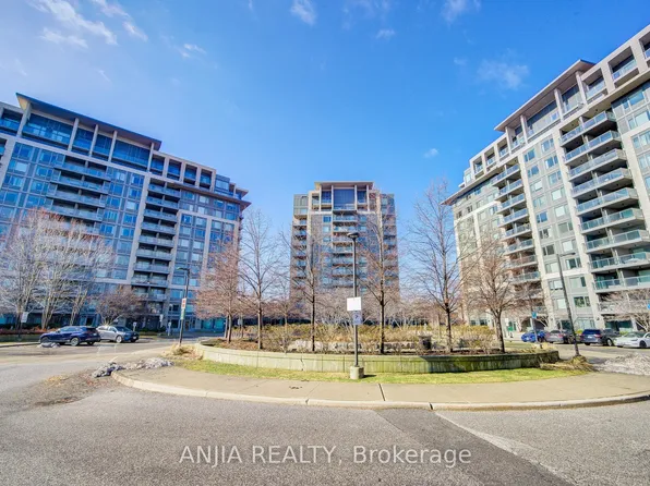 273 S Park Rd #1112, Markham, ON L3T 0B5