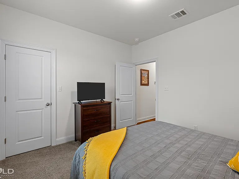 304 Prien Lake Loop — Photo 32