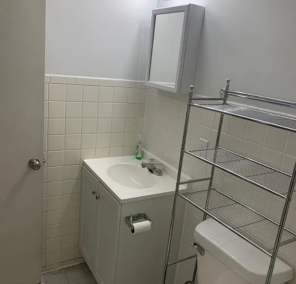 1017 N Schuyler Ave #3 — Photo 5