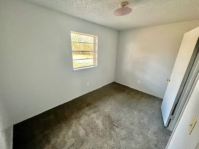 3400 Governor Harris Dr — Photo 12