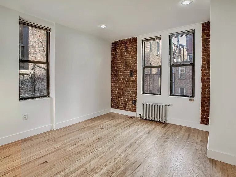 136 E 96th St #5B — Photo 4