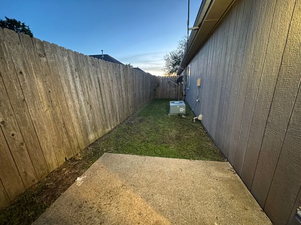 312 S Halsey St #A, Siloam Springs, AR 72761
