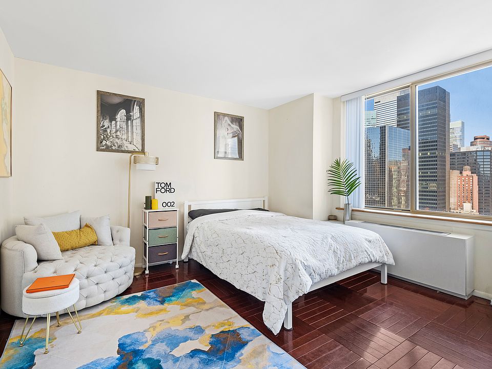 1st image of 236 E 47th St APT 25D