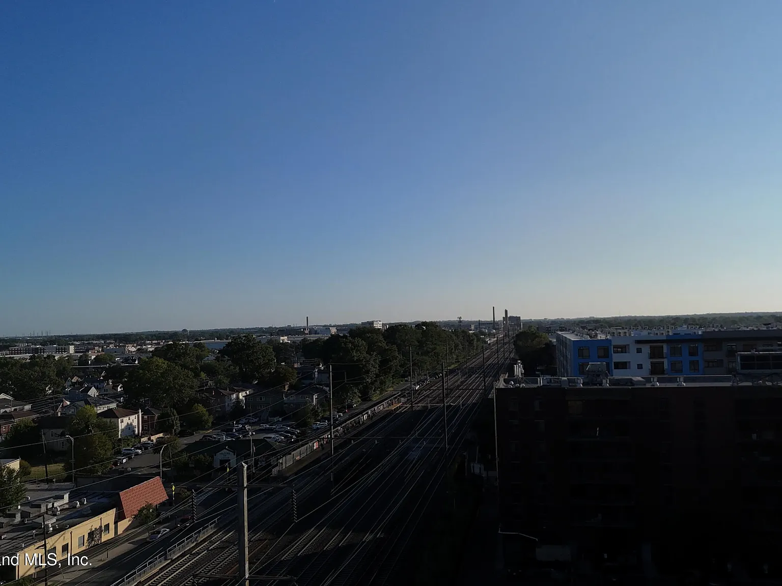 2 bed, 1.5 bath, 1253 sqft, $2,800 — Photo 4
