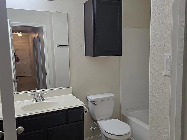 15106 Winter Valley Ct — Photo 12