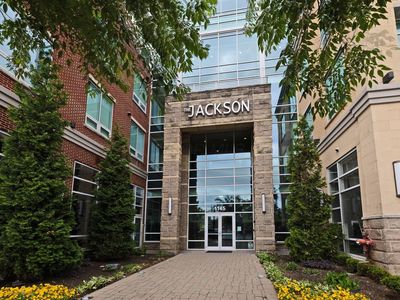 1145 N High St #504, Columbus, OH, 43201