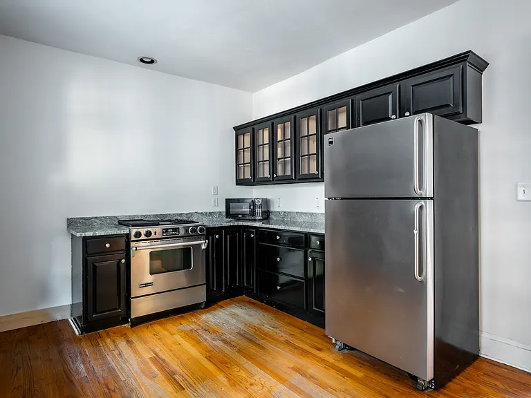 195 Flora Ave NE — Photo 14