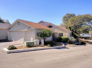 213 Overlook Ct, Wimberley, TX 78676