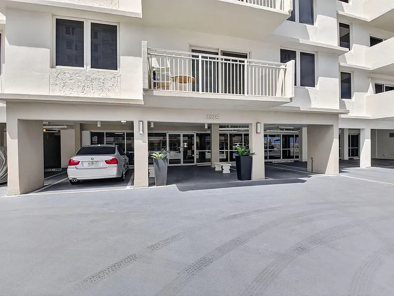 3215 S Ocean Blvd #702 — Photo 9