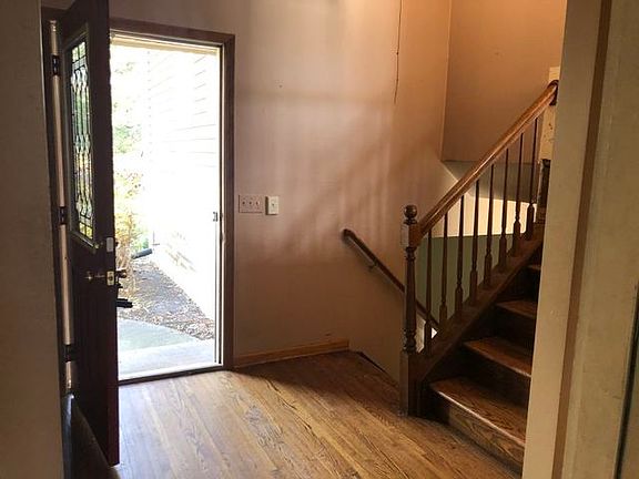 3rd image of 24921 W Island Dr