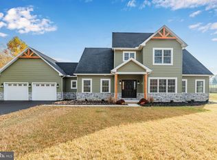 16 Beverly Ct, Carlisle, PA 17015