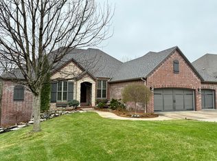 5341 S Woodfield Avenue, Springfield, MO 65810