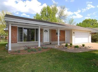 3211 Bridgeridge Dr, Saint Louis, MO