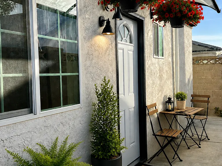 10032 Bernice Cir — Photo 11