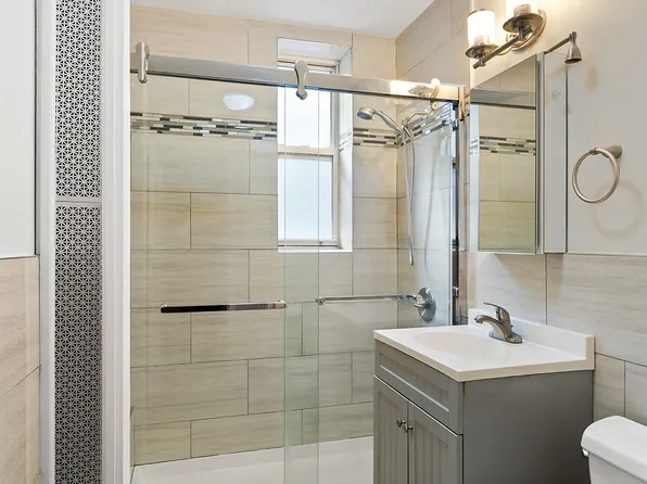 28 Lefferts Avenue image 8 of 9