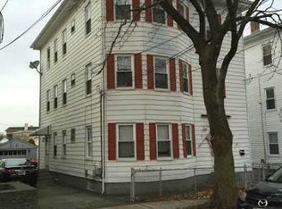 45 Oliver St, Bristol, RI 02809