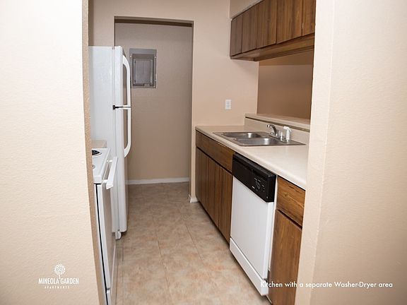 4th image of 1810 N Pacific St APT 111