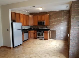 1118-28 E Hyde Park, Chicago, IL 60615