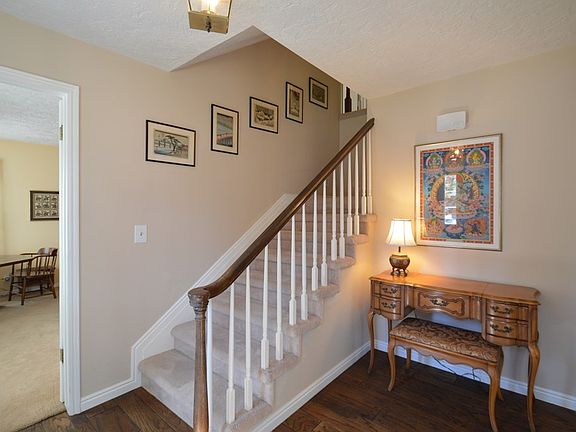 2nd image of 1749 Delmar Dr