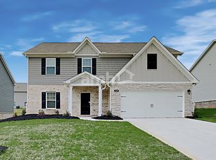 129 Oliver Dr, Locust Grove, GA 30248